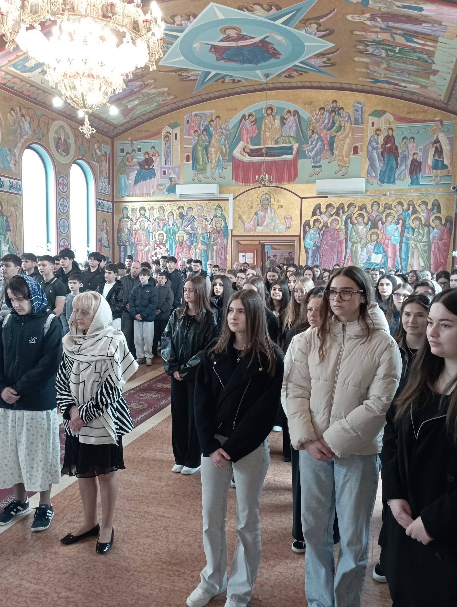 ponedeljak u hramu (5)